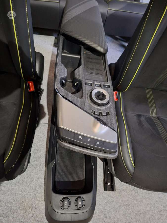 Kia EV6 детали салона