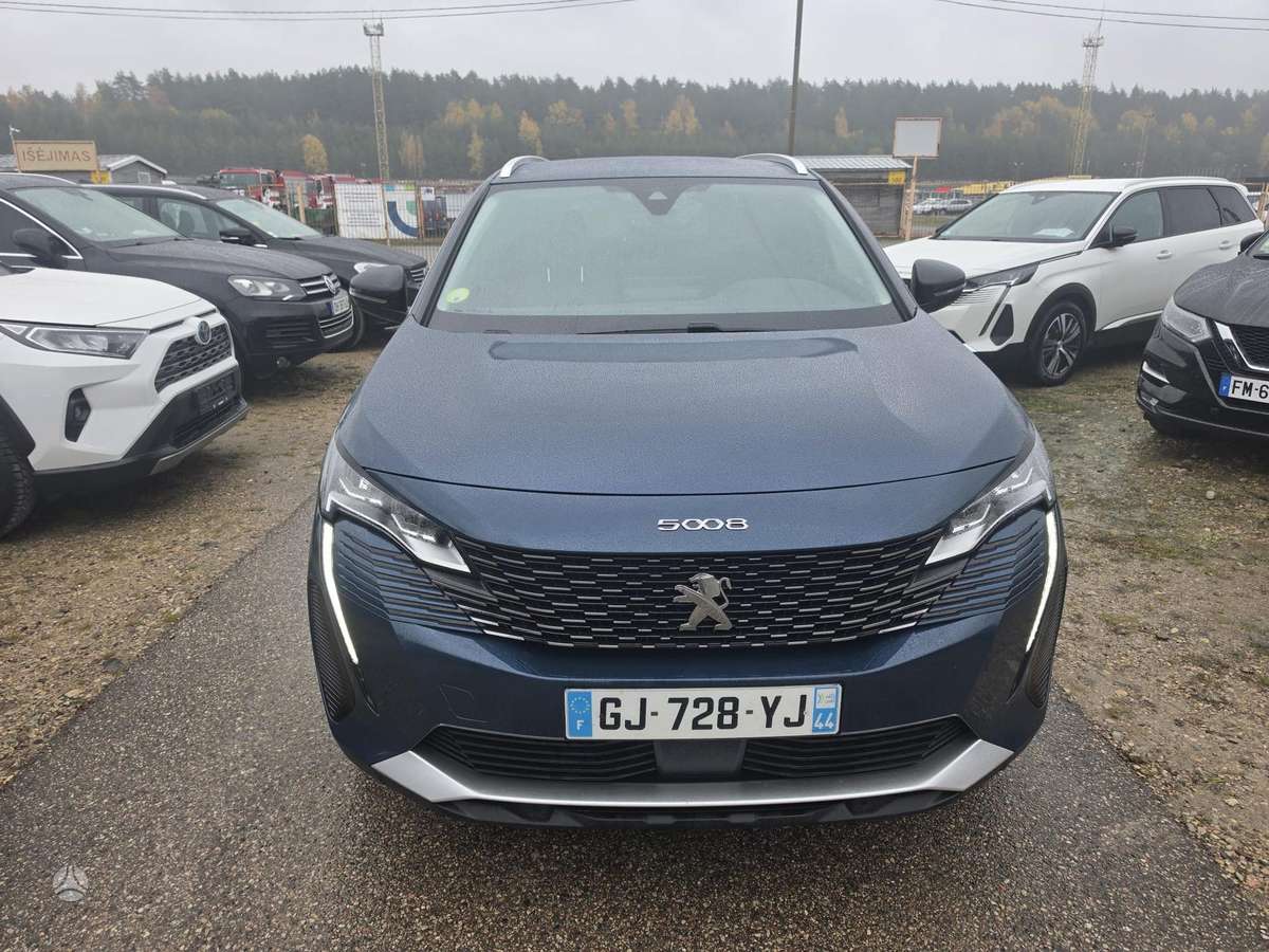 Peugeot 5008