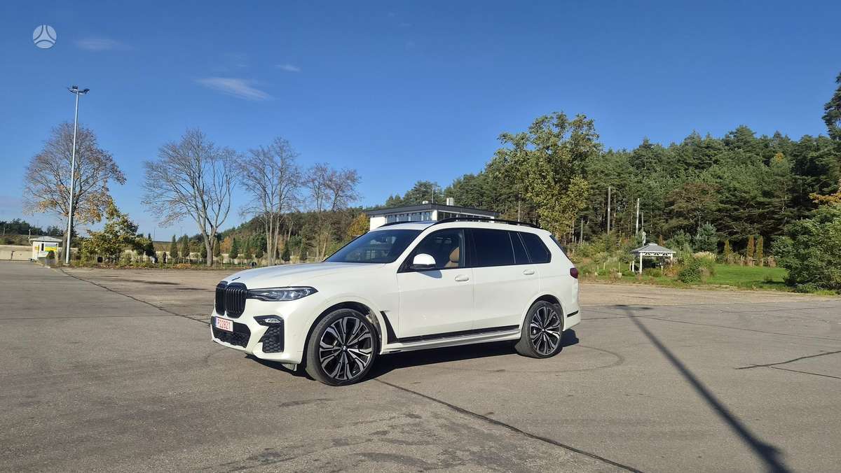 BMW X7