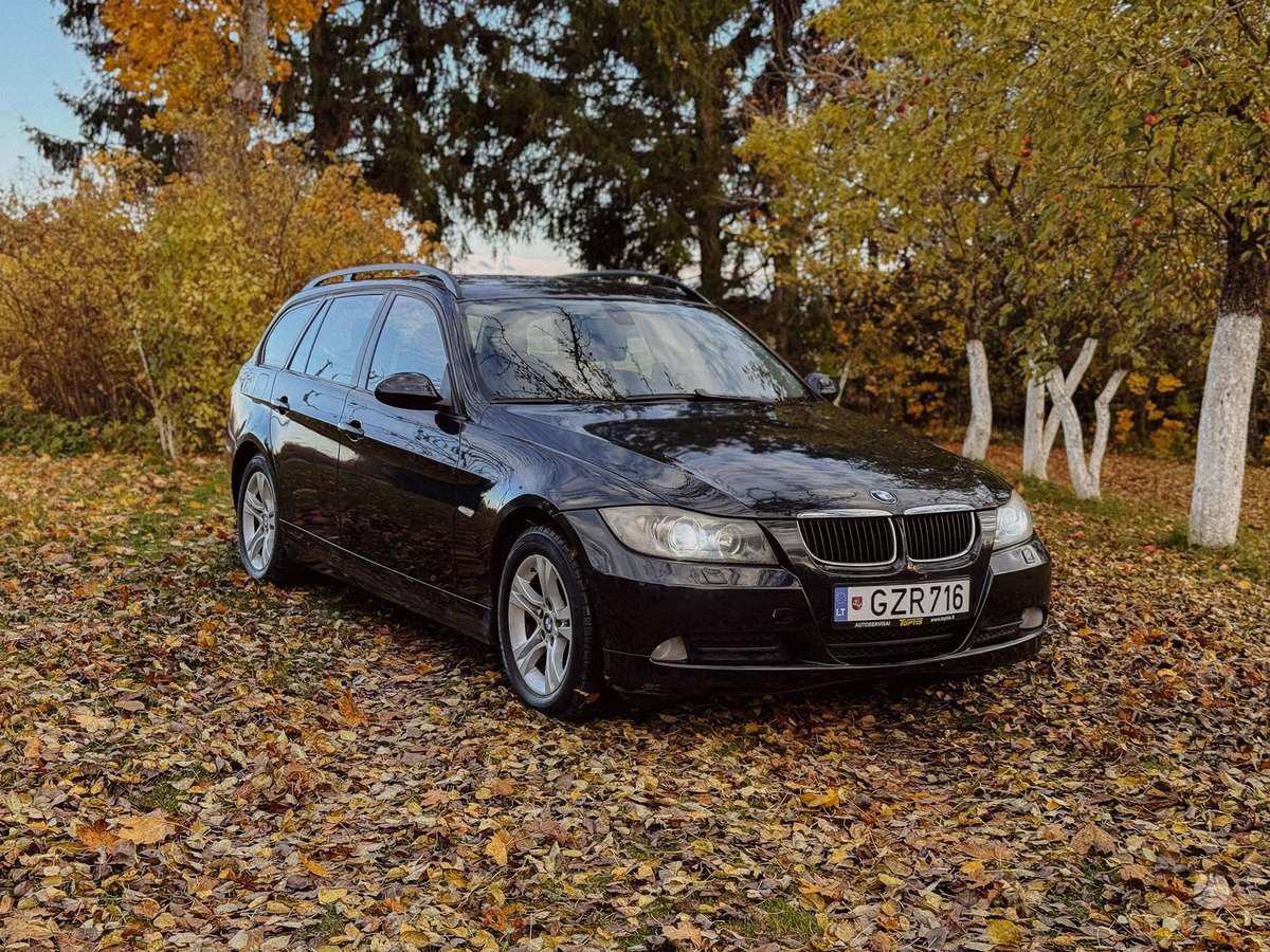 BMW 320