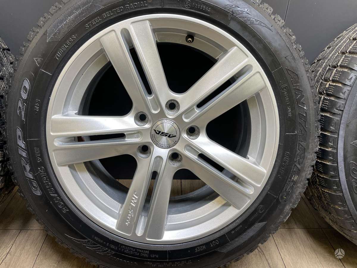 Volkswagen, light alloy, R16