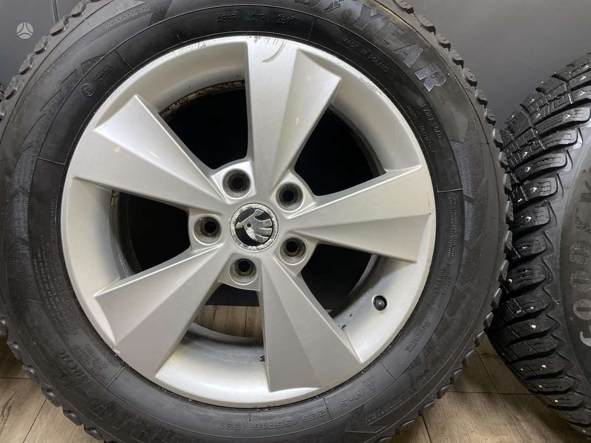 Skoda, light alloy, R16