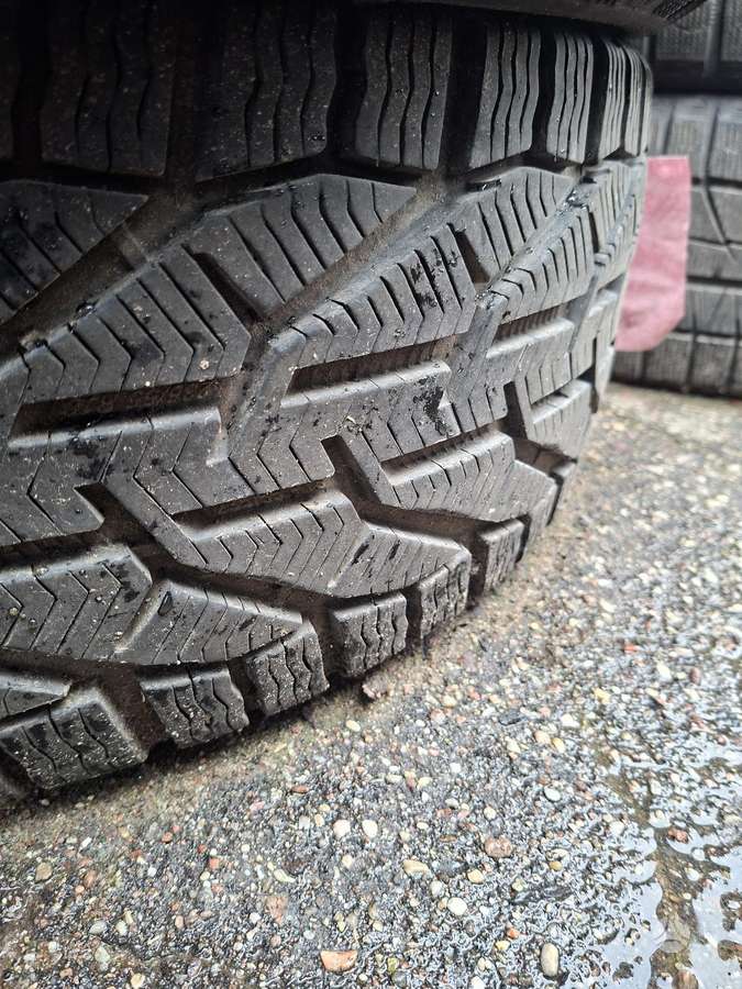 Kormoran, зимние 235/55 R18