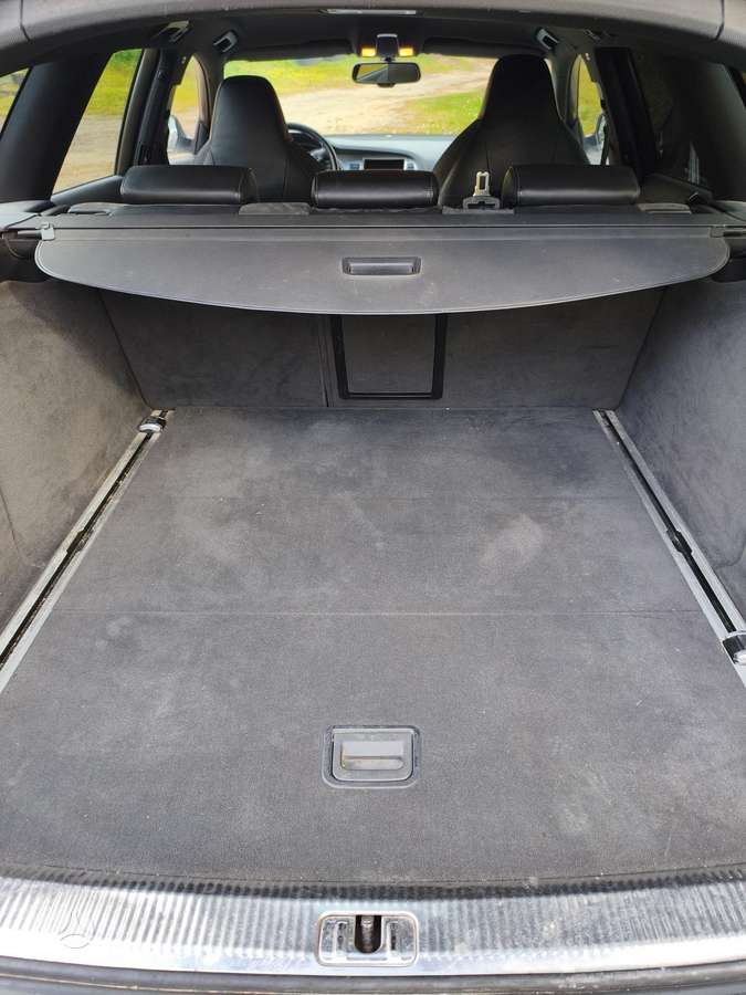 Audi A6 2009 — photo 7