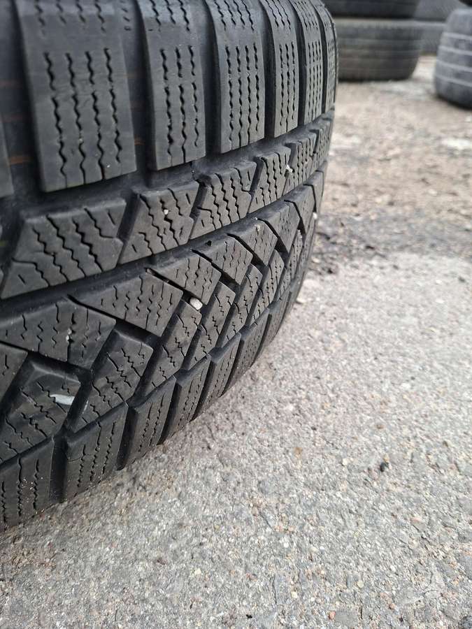 Continental, зимние 225/60 R17