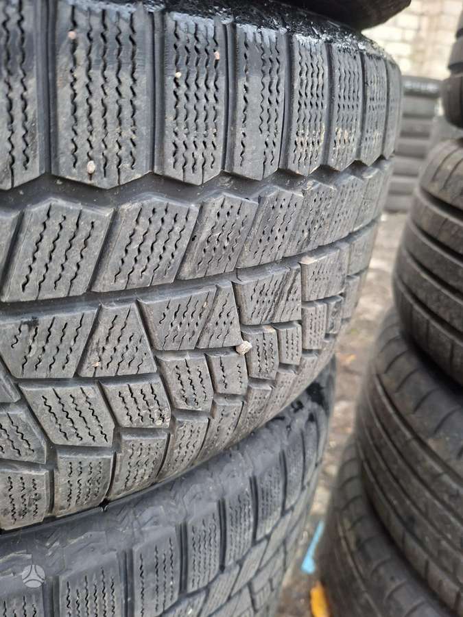 Maxxis, зимние 245/50 R18