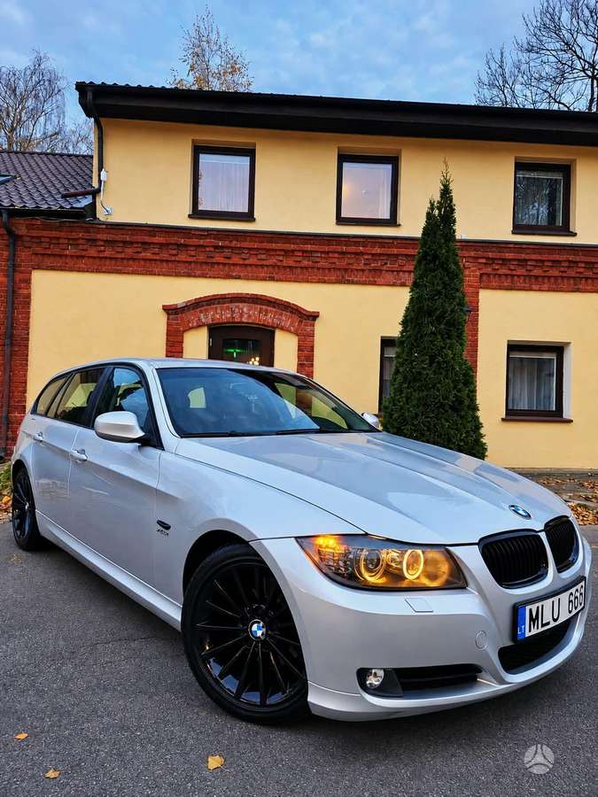 BMW 320, 2.0 l., Универсал