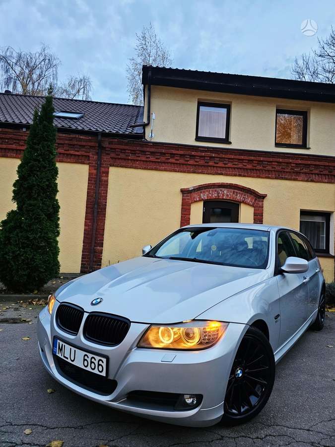BMW 320, 2.0 l., Универсал