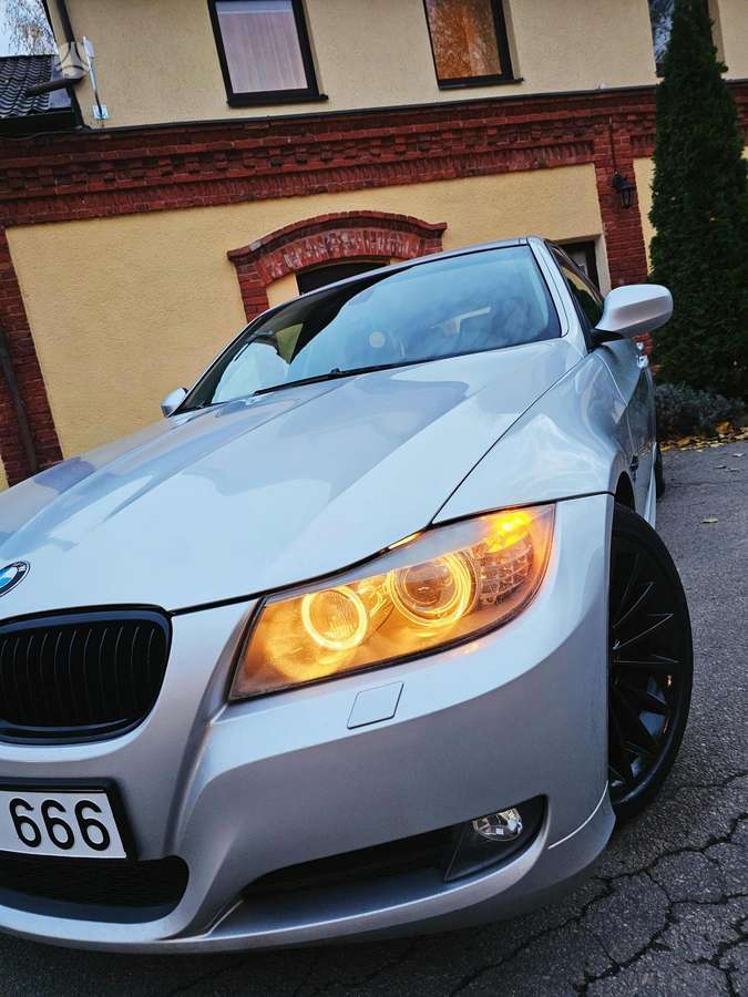 BMW 320, 2.0 l., Универсал