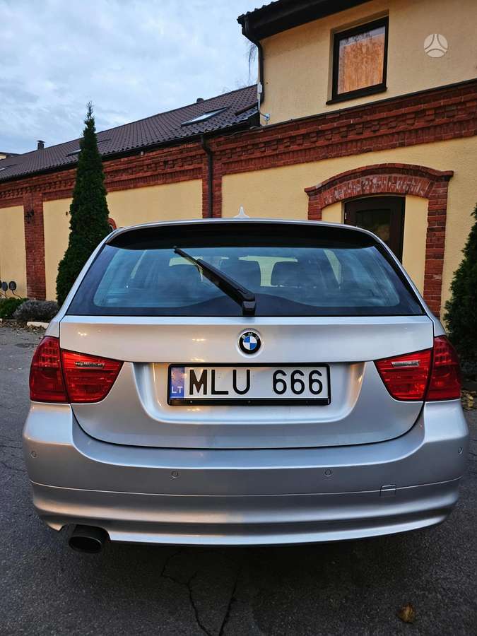 BMW 320, 2.0 l., Универсал