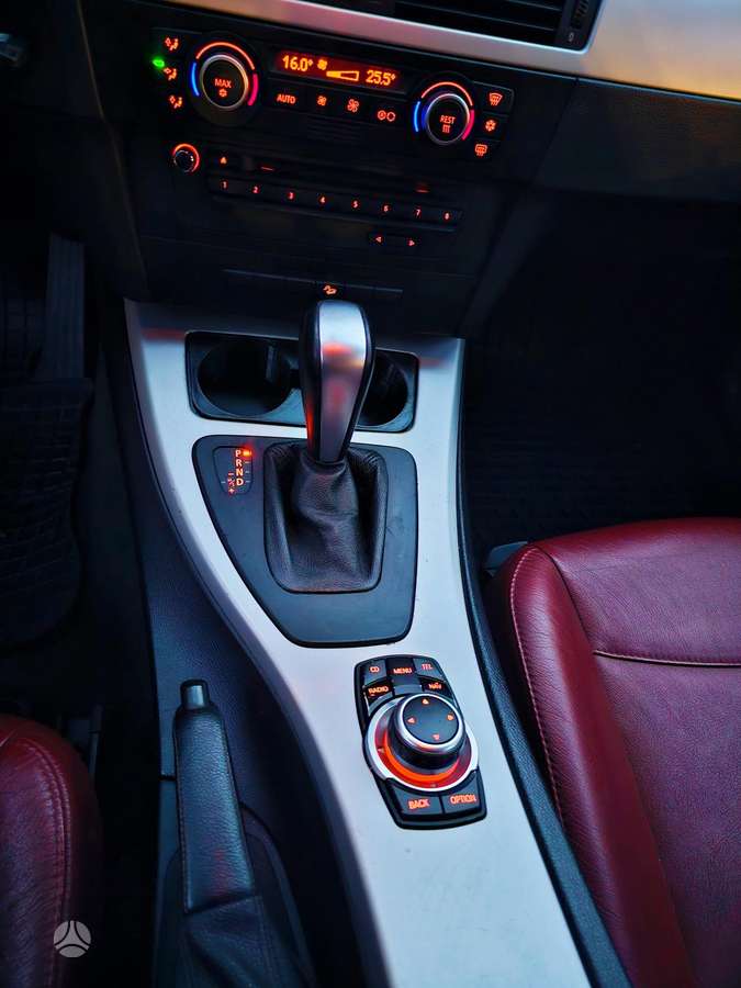 BMW 320, 2.0 l., Универсал