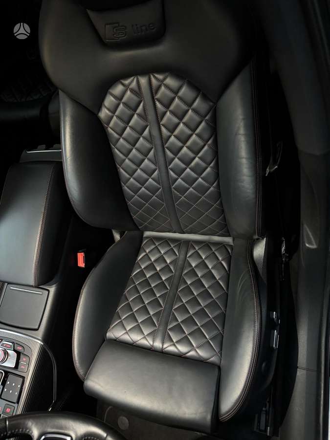 Audi A6, 3.0 l., universalas