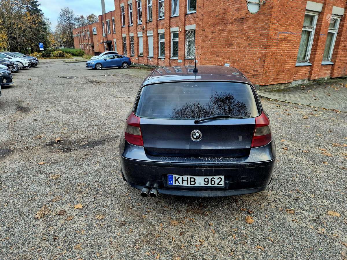 BMW 120, 2.0 l., hatchback