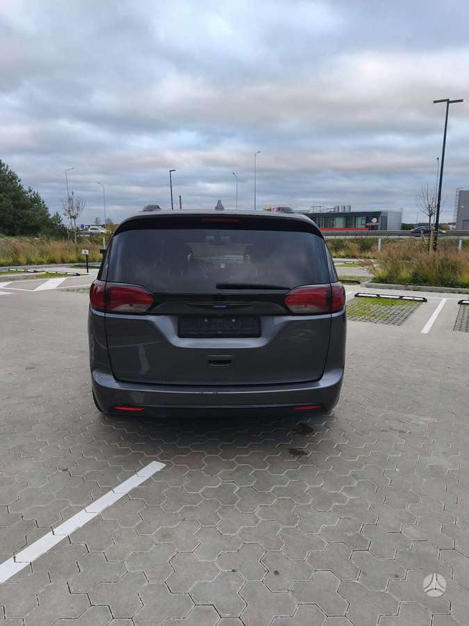 Chrysler Pacifica, 3.6 l., Минивэн