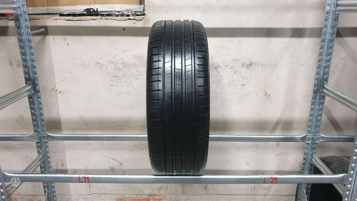Pirelli PZero TM, летние 225/40 R20