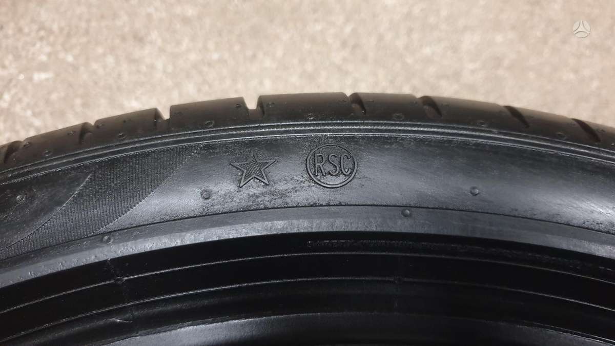 Pirelli PZero TM, летние 225/40 R20