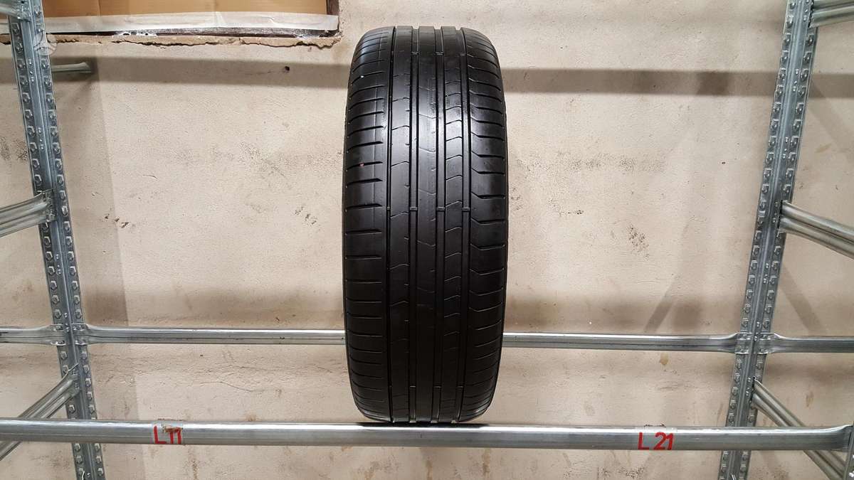 Pirelli PZero TM, vasarinės 225/40 R20