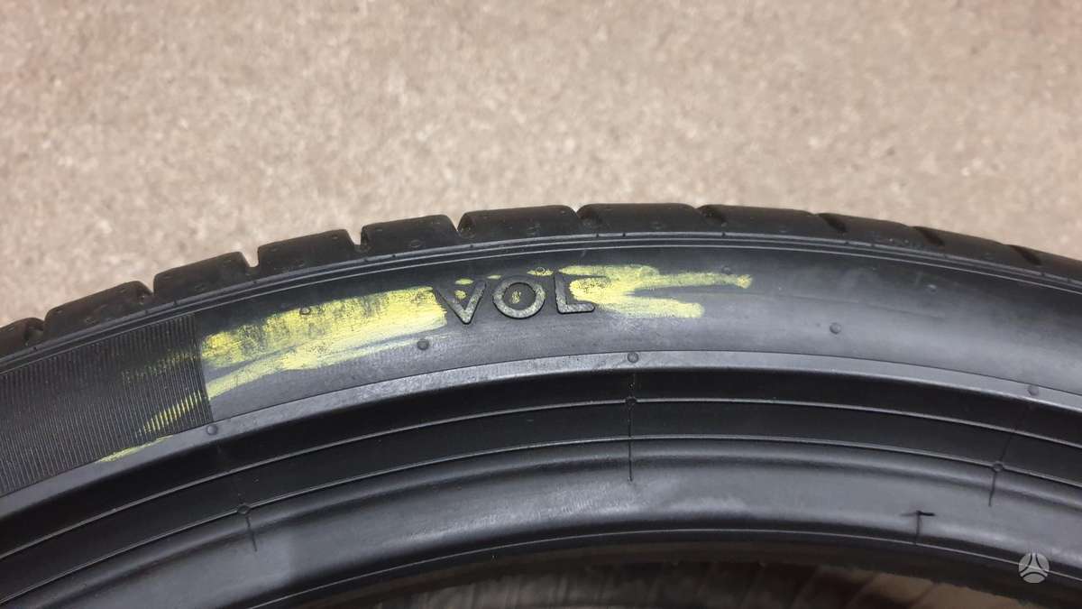 Pirelli PZero TM, vasarinės 265/35 R22