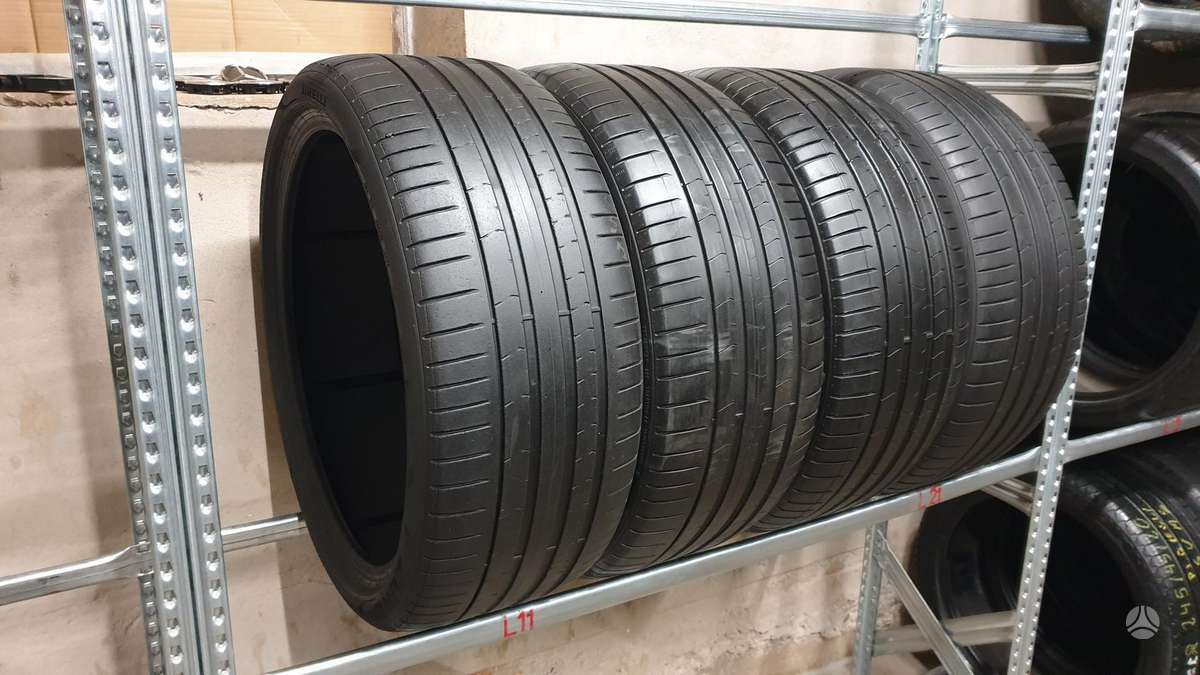 Pirelli PZero TM, летние 275/35 R22