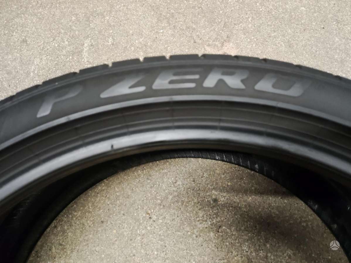 Pirelli PZero TM, летние 275/35 R22