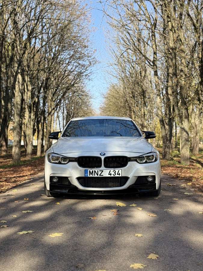 BMW 340