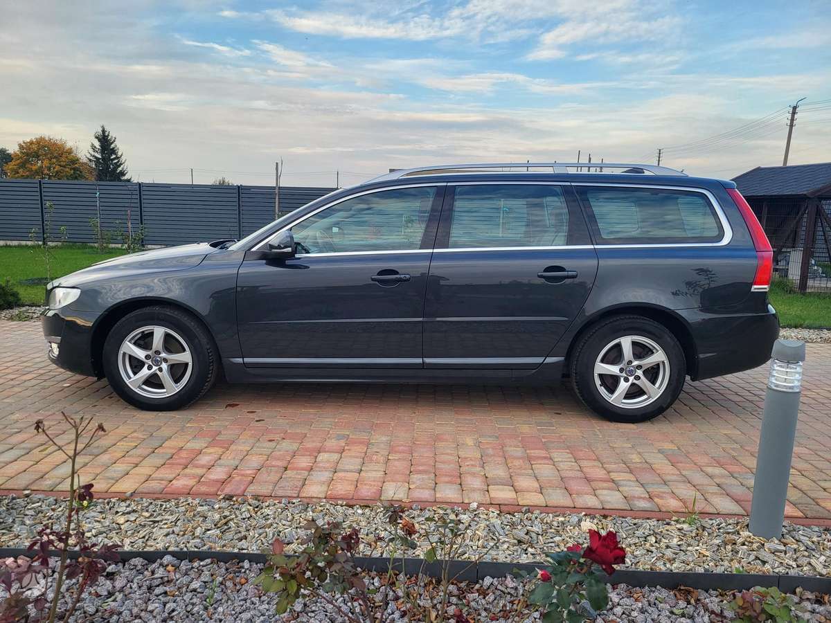 Volvo V70, 2.0 l., universalas