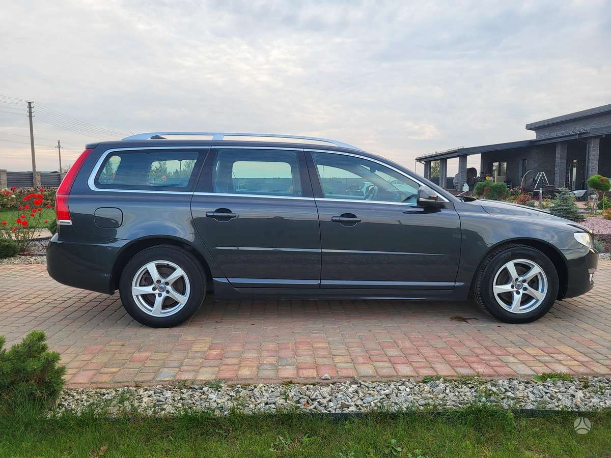 Volvo V70, 2.0 l., universalas