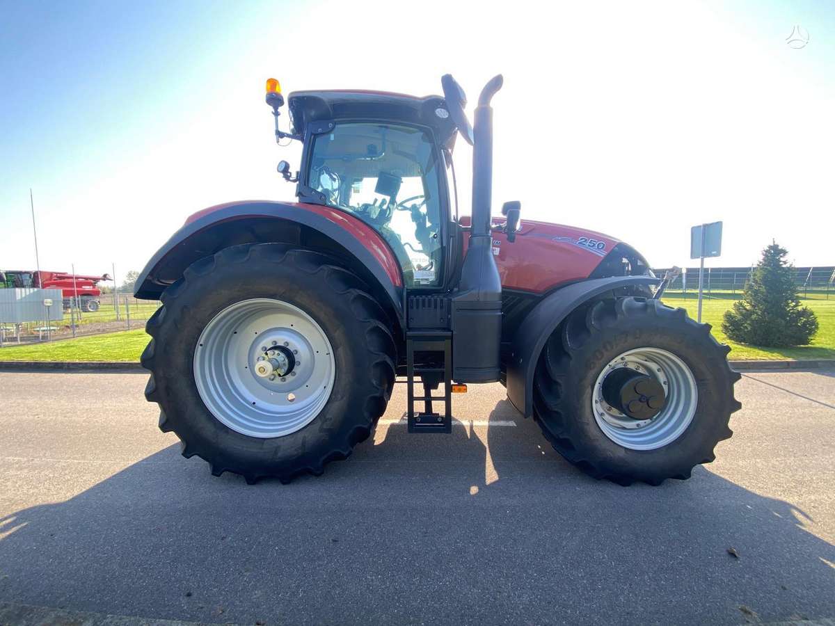 Case-IH Optum 250CVX, traktoriai