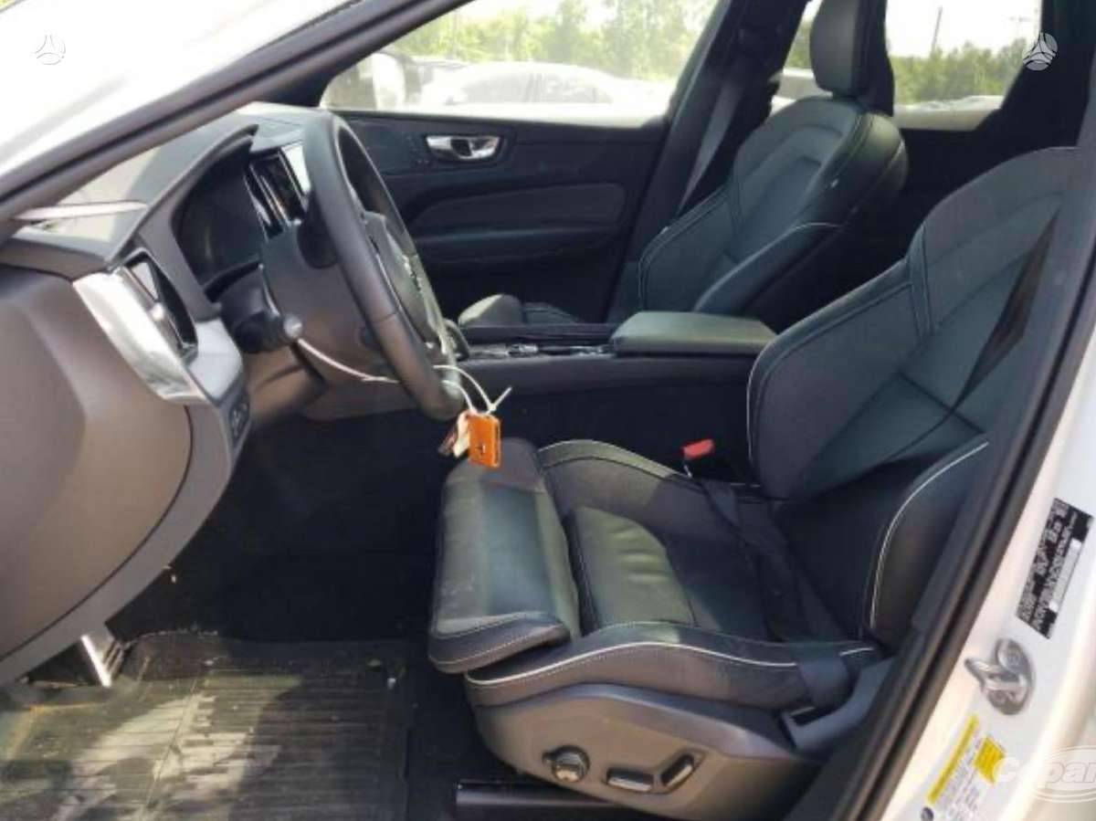 Volvo XC60 по частям