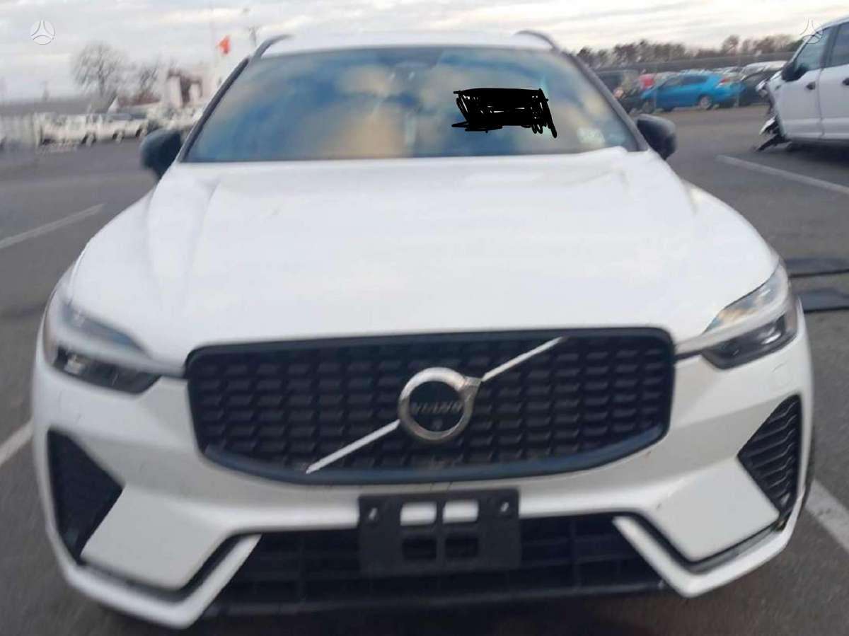 Volvo XC60 по частям
