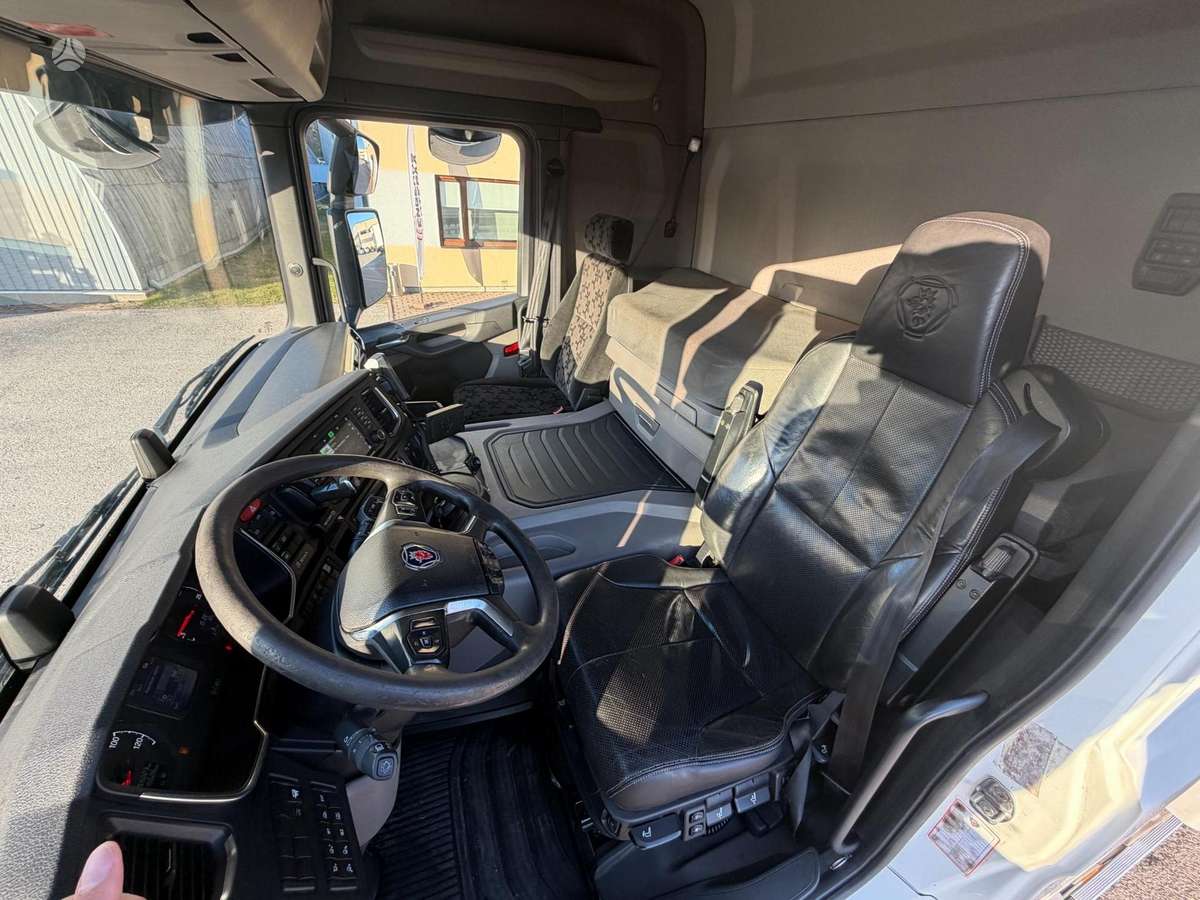 Scania P450 6x2*4, рефрижераторы
