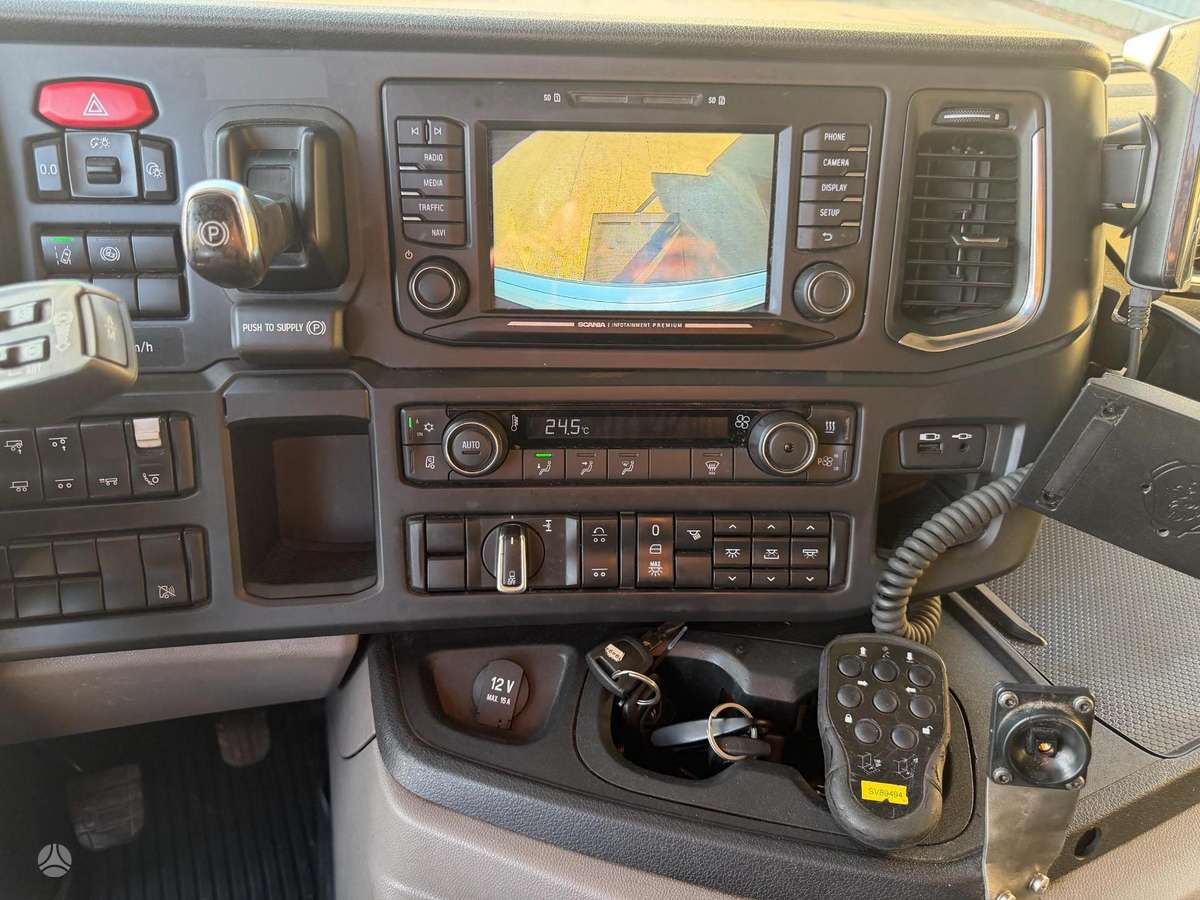 Scania P450 6x2*4, рефрижераторы