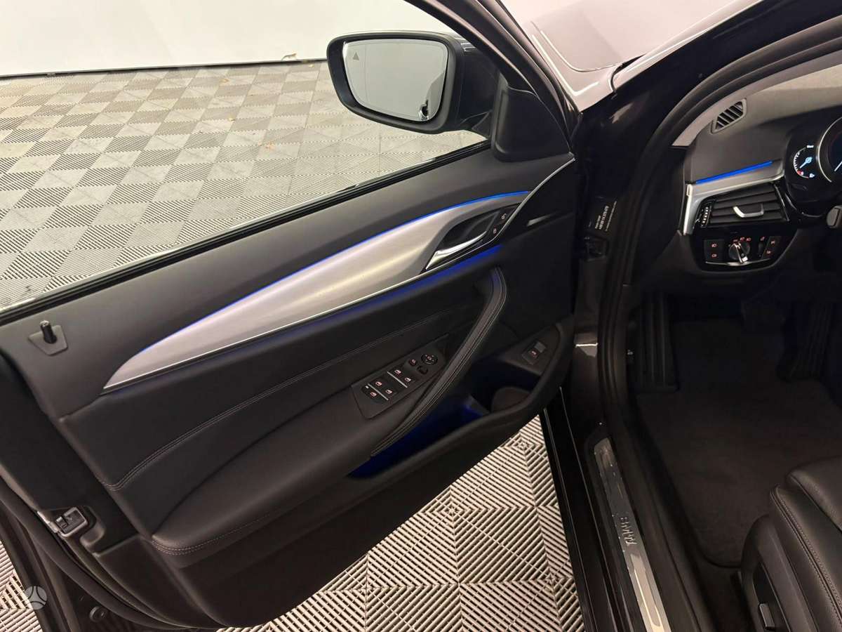 BMW 520, 2.0 l., Универсал