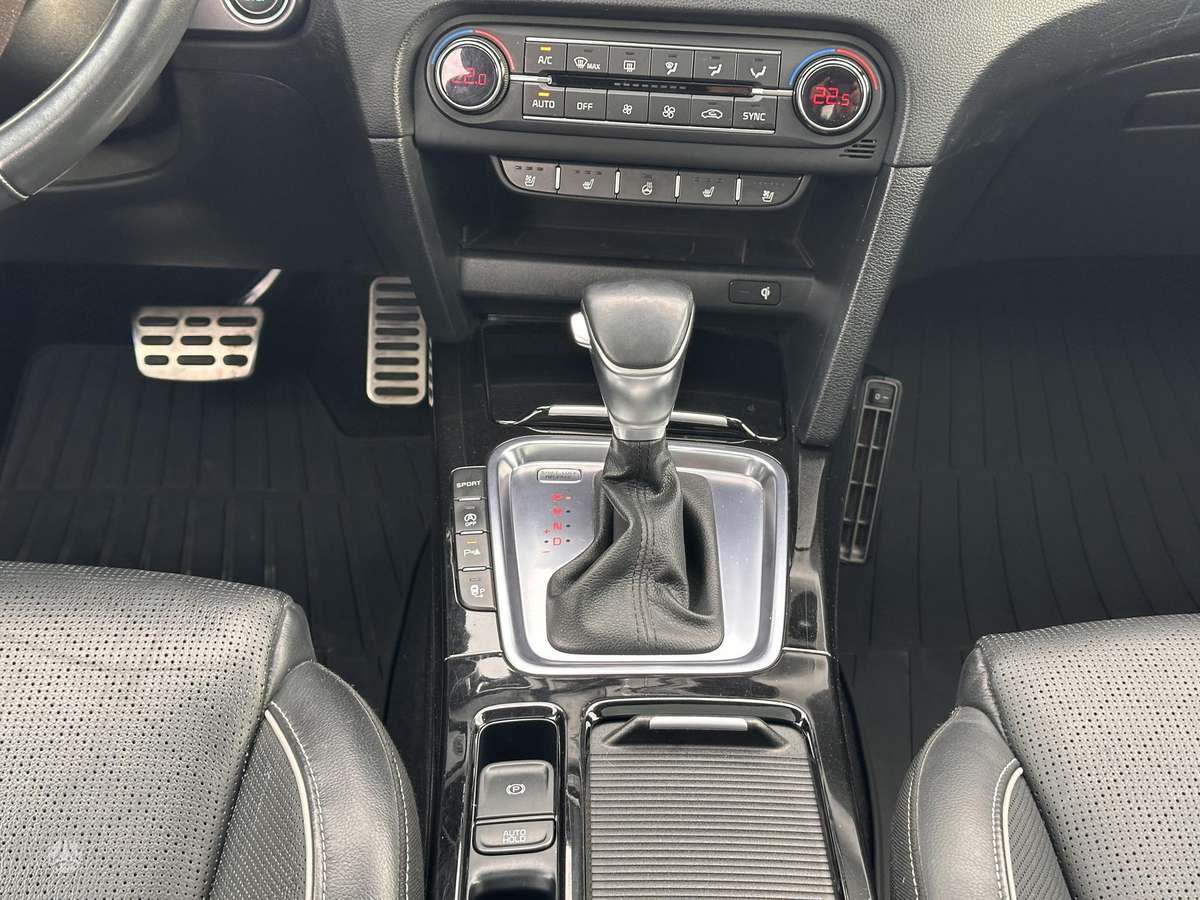 Kia Ceed, 1.6 l., Универсал