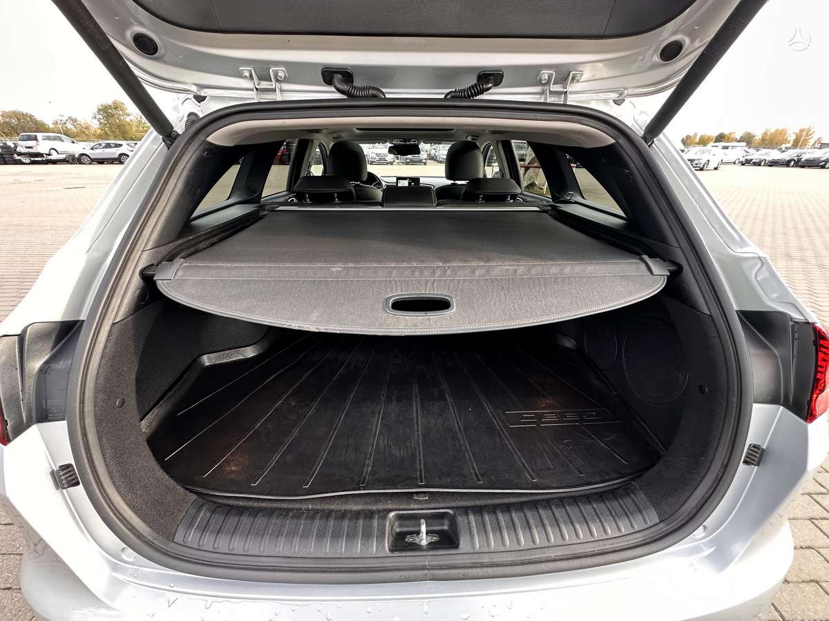 Kia Ceed, 1.6 l., Универсал