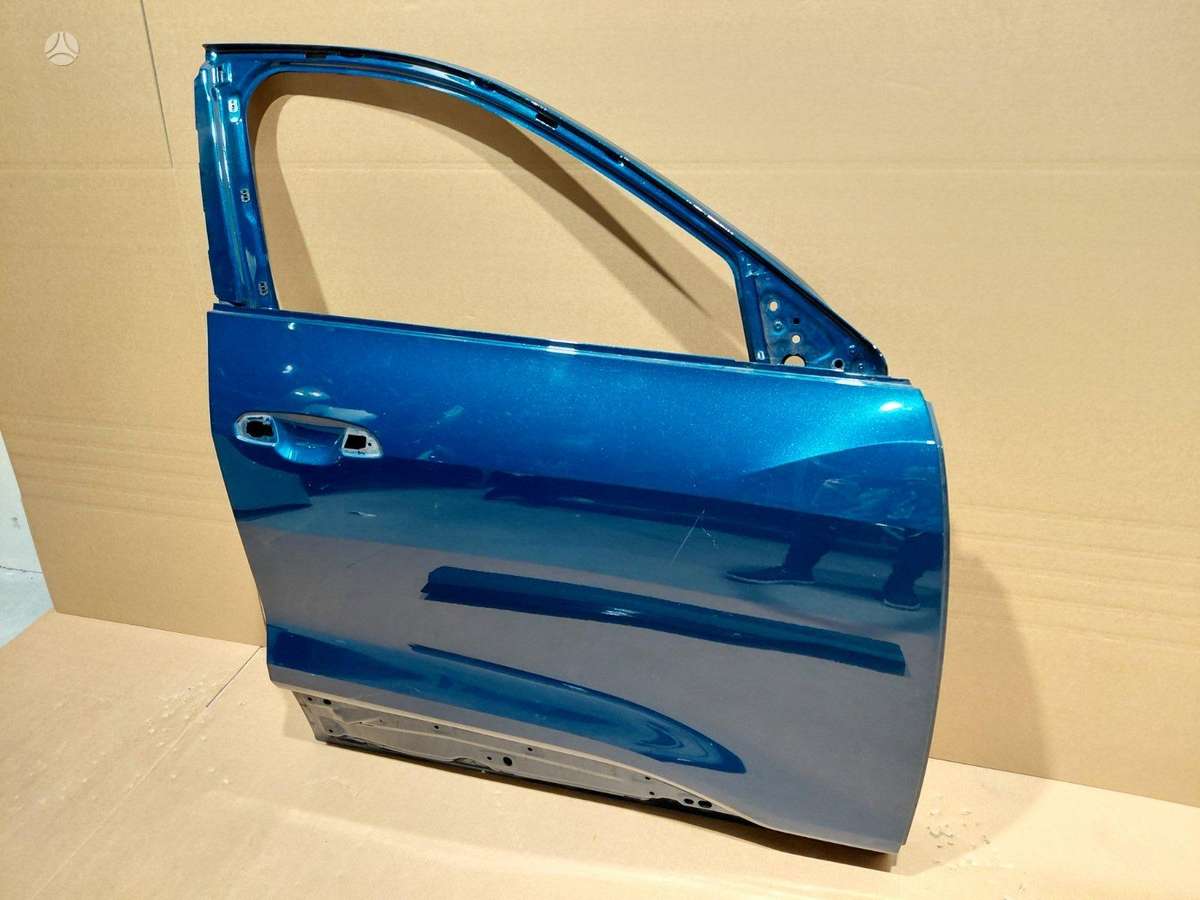 Audi e-tron doors