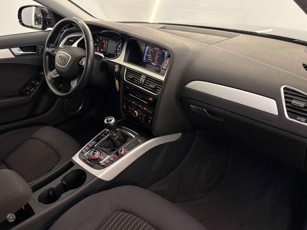Audi A4, 2.0 l., Универсал