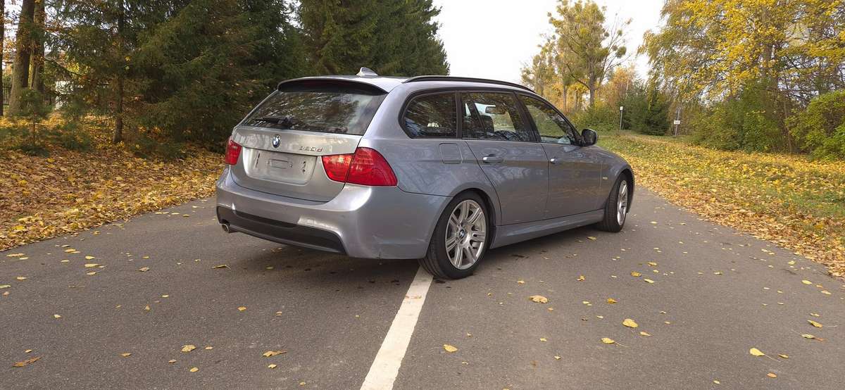 BMW 320, 2.0 l., Универсал