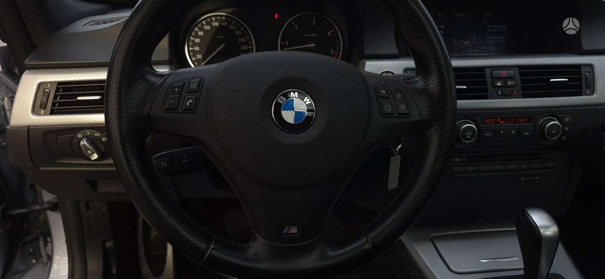 BMW 320, 2.0 l., Универсал