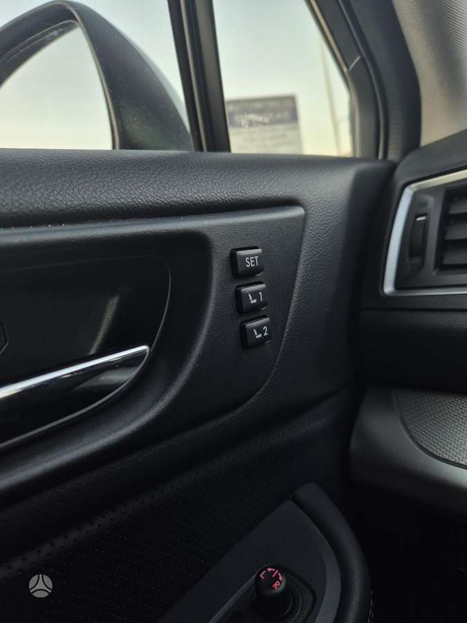 Subaru Outback, 2.0 l., universalas