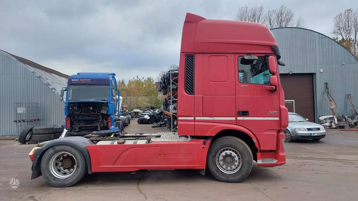 DAF XF460FT, 2 miegamosios vietos