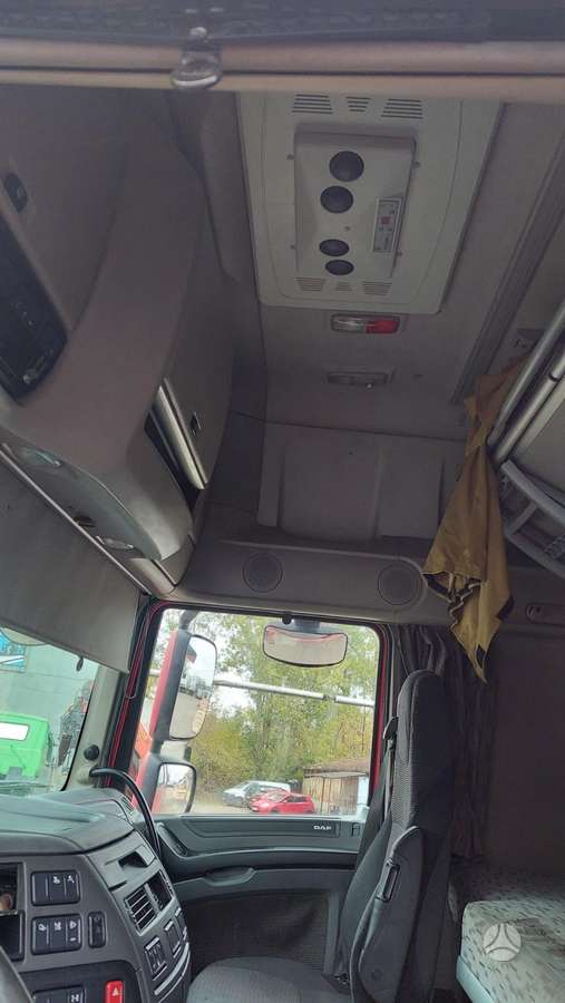 DAF XF460FT, 2 miegamosios vietos