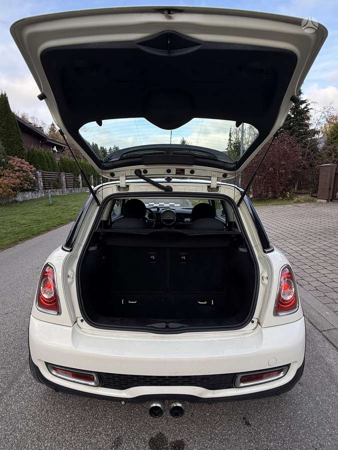 Mini Cooper S, 1.6 l., Хэтчбек