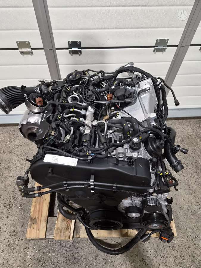 Audi Q5, DETA, двигатель