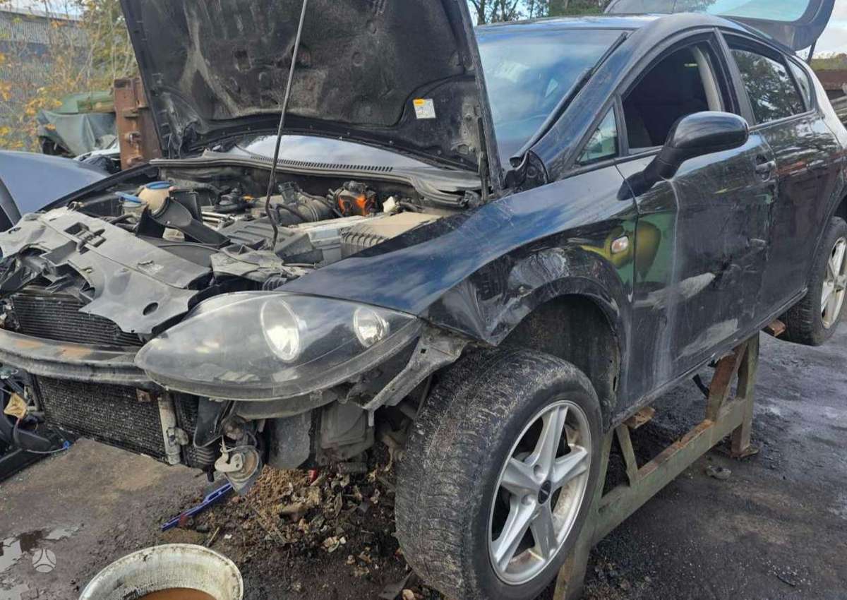 Seat Leon Visoki varikliai dėžės