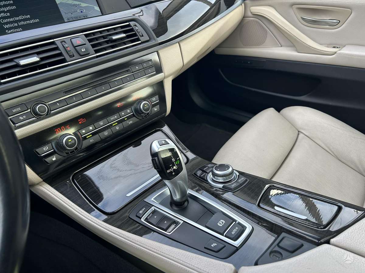 BMW 525, 3.0 l., wagon