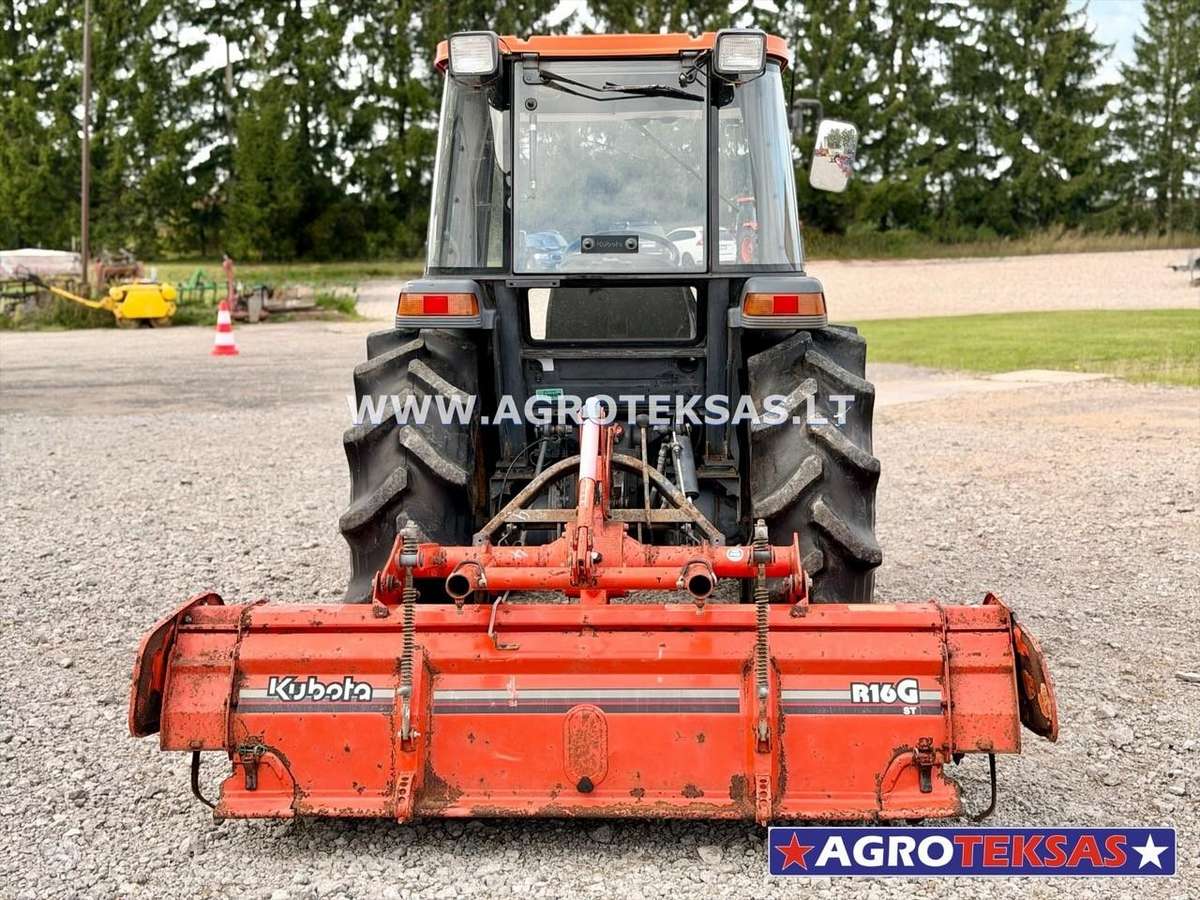 Kubota GL320, tractors