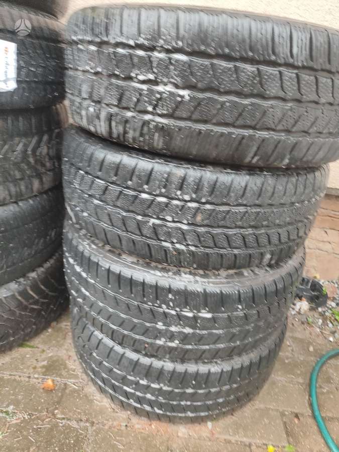 Continental, зимние 225/55 R17