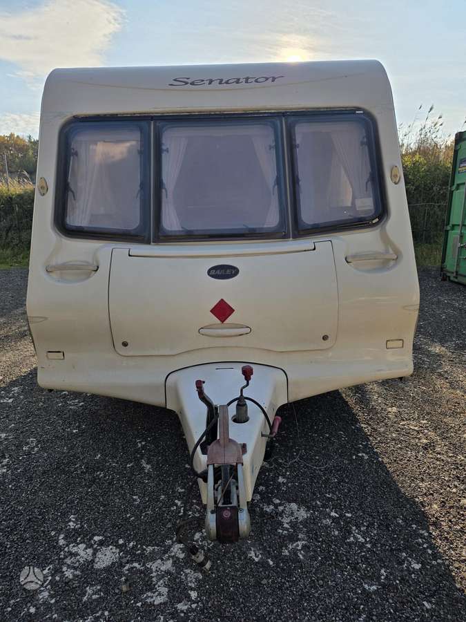 BAILEY Senator, кемперы