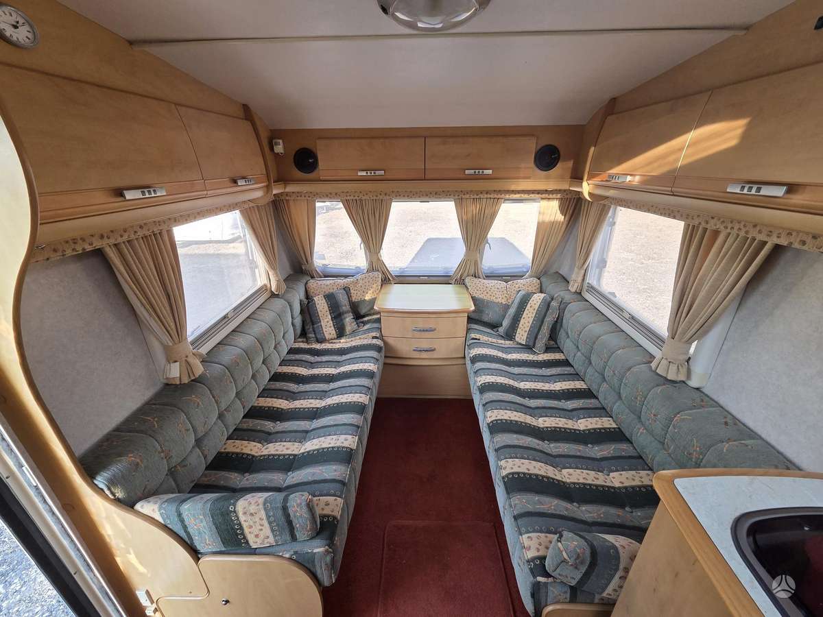 BAILEY Senator, caravans